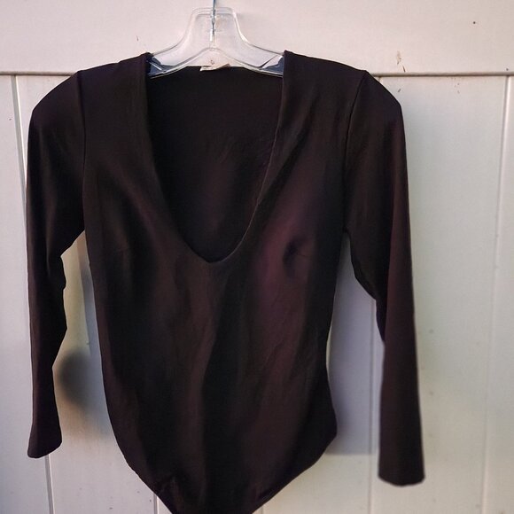 Free People Intimately Deep V-Neck Long Sleeve Thong Bodysuit S/M- BLACK - Picture 1 of 5